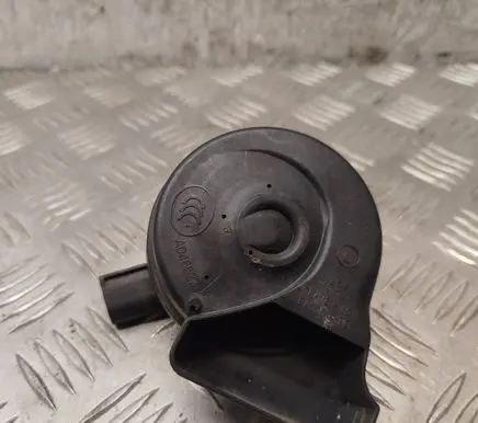 Volkswagen Tiguan Horn signal A04652