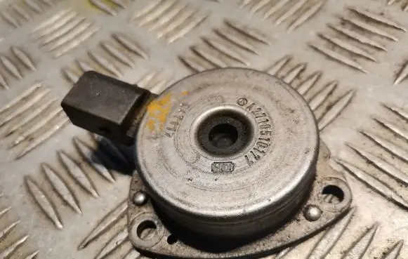 Camshaft pulley/ VANOS