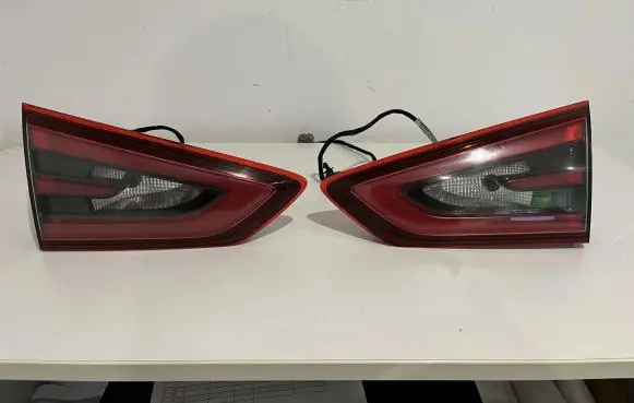 Ford Galaxy Tailgate rear/tail lights EM2B-13A602-BF