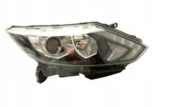 Nissan Qashqai Headlight/headlamp
