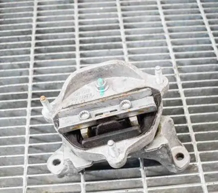 Audi A5 8T 8F Gearbox mount 4G0399115S