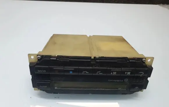Volkswagen Golf IV Climate control unit 5HB00761702 3B1907044A