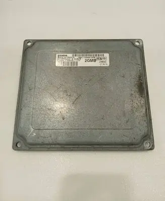 Ford Focus Engine control unit/module 7M5112A650AFB S118934202B