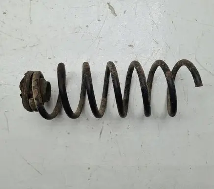 Skoda Octavia Mk1 (1U) Rear coil spring