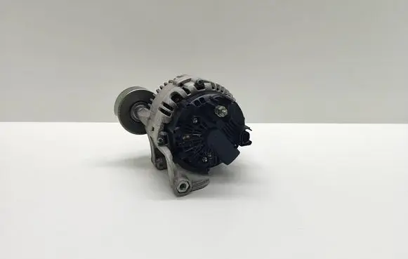 BMW 5 E60 E61 Generator/alternator 190028802 110190028802 31138261