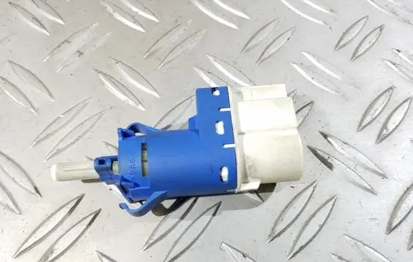 Brake pedal sensor switch