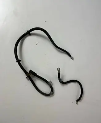 Mercedes-Benz GLA W156 X156 Positive cable (battery) A2465405933 A2465400335
