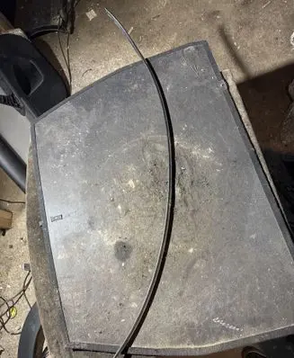Mini One - Cooper Clubman R55 Engine hood trim 
