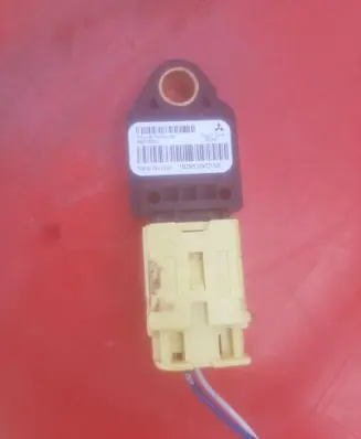 Citroen C-Crosser Airbag deployment crash/impact sensor 8651A001