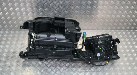 Maserati Levante Heater blower radiator 8820254125