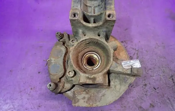 Fiat Ducato Front wheel hub spindle knuckle