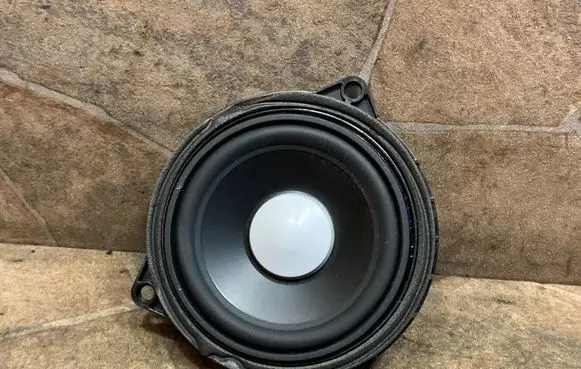 BMW 6 G32 Gran Turismo Front door speaker 9364956