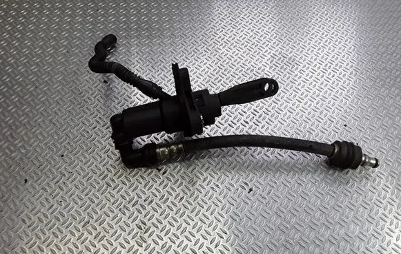 Mitsubishi Colt CZ3 Clutch master cylinder 4542900004