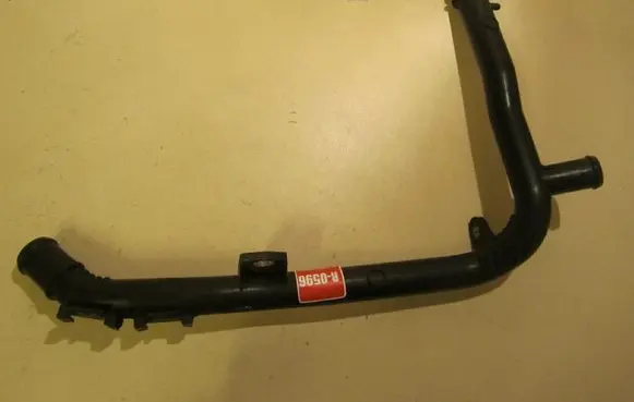 Volkswagen Caddy Engine coolant pipe/hose 03L121065AJ