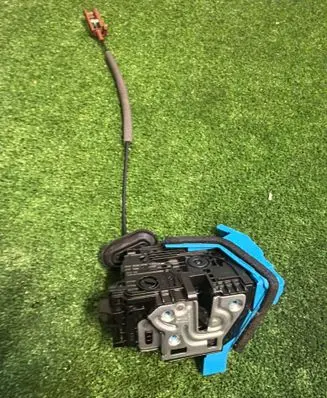 KIA Niro Rear door lock 81420AT020