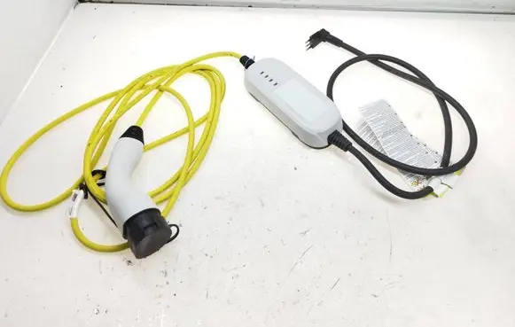 Volkswagen ID.3 Electric car charging cable 1EA971675F C0101 S20200227