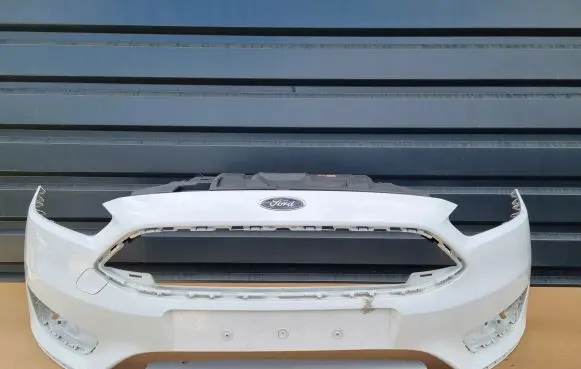 Ford Focus Front bumper