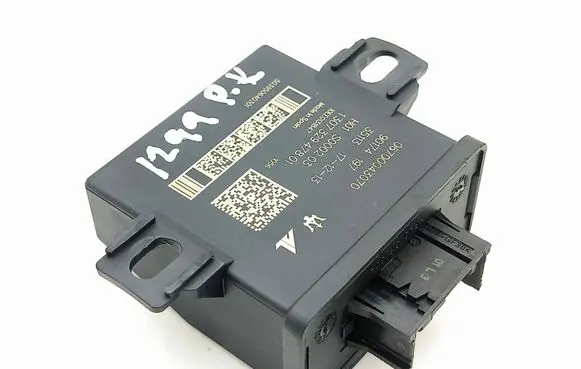 Maserati Ghibli Light module LCM 06700043070