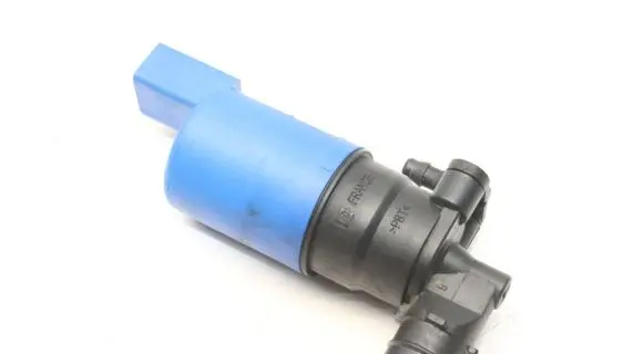 Jaguar XE Windscreen/windshield washer pump AV6113KO82AA AV6113K082AA