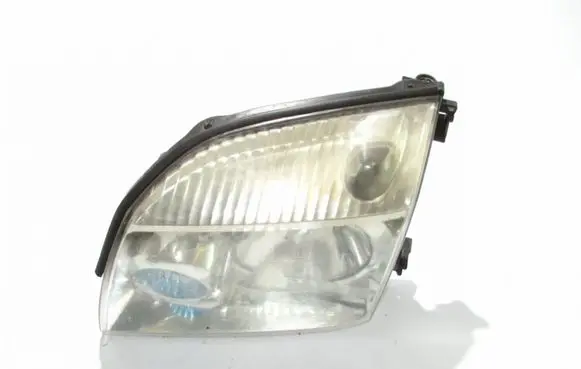 Nissan X-Trail T30 Headlight/headlamp