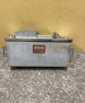 Audi 80 90 S2 B4 ABS control unit/module 4A0907379A 36110915 0265100056