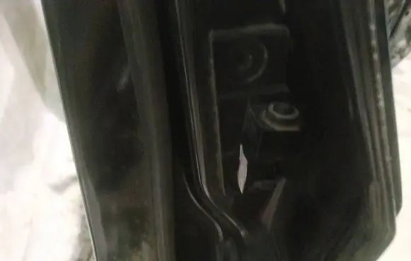 BMW X5 E70 Rear door lower hinge 