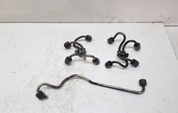 BMW X5 E53 Fuel injector supply line/pipe