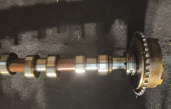 Citroen DS5 Camshaft V7545862