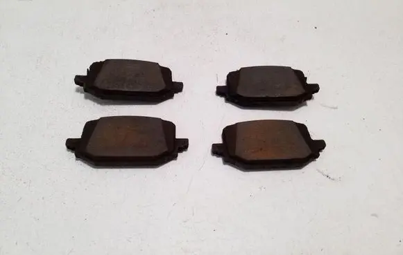 Nissan Qashqai J12 Brake pads (rear) 