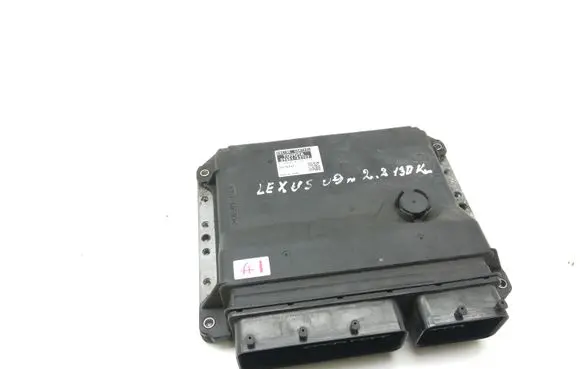 Lexus IS 220D-250-350 Engine control unit/module 8966153702