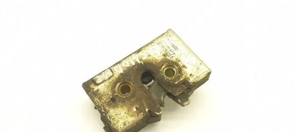 Audi 80 90 B2 Rear door lock 173839015D