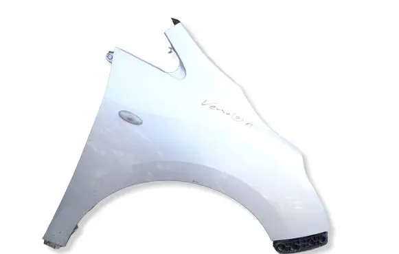 Toyota Verso Fender 4TB2