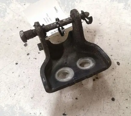 Peugeot 508 Front door lower hinge