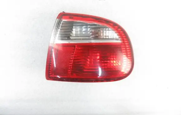 Seat Toledo II (1M) Rear/tail lights 1M5945096B