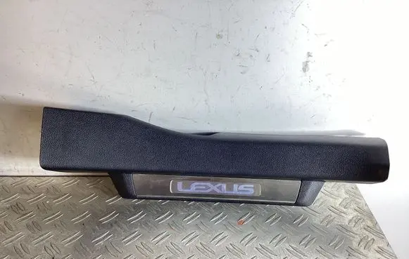 Lexus GS 250 350 300H 450H Rear sill trim cover 6793030051 6793030061