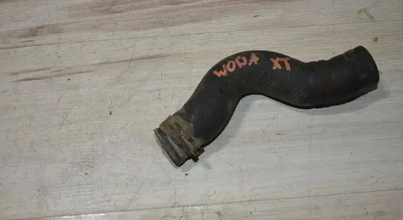 Nissan X-Trail T31 Engine coolant pipe/hose