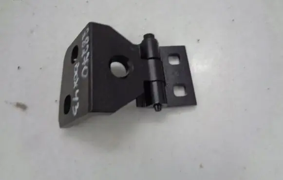 BMW X3 E83 Front door upper hinge 41003422369