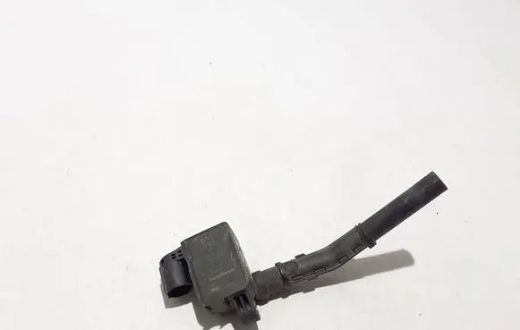 Mercedes-Benz GLS X167 High voltage ignition coil A2569060200