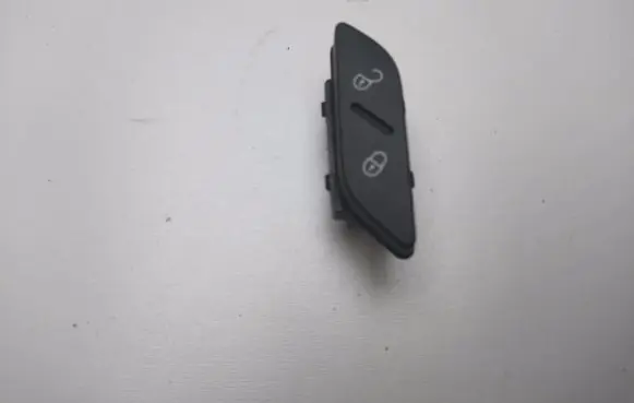 Volkswagen Golf VI Central locking switch button 5K0962126 I4625