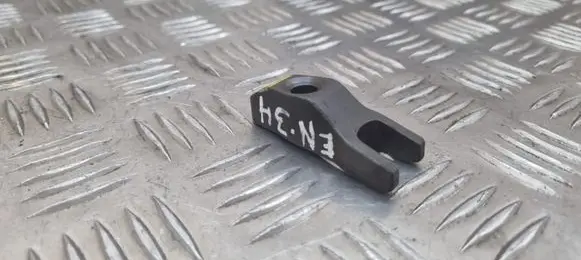 KIA Sportage Fuel Injector clamp holder 