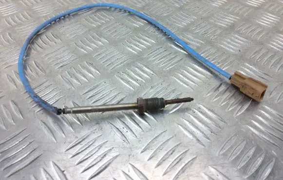 Mercedes-Benz A W176 Exhaust gas temperature sensor 226403788R