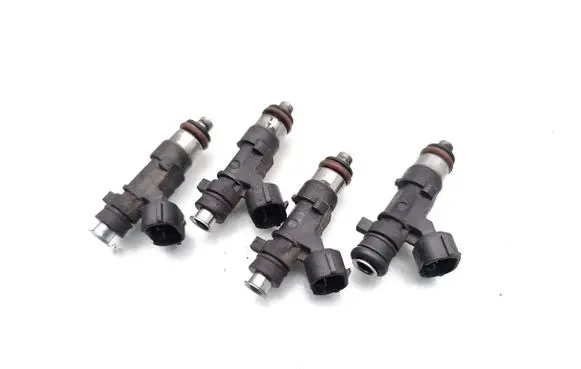Fuel injectors set