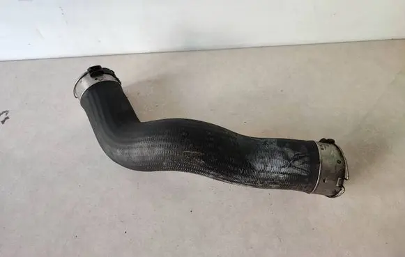 BMW 4 F36 Gran coupe Intercooler hose/pipe 8513851