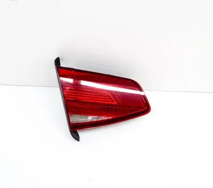 Volkswagen PASSAT B8 Tailgate rear/tail lights 3G5945093B