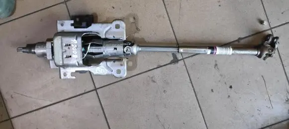 Peugeot 407 Steering wheel axle