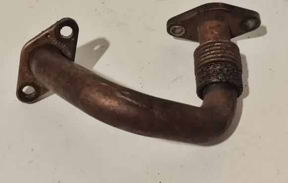 Volkswagen Touran I EGR valve line/pipe/hose 03G131521R