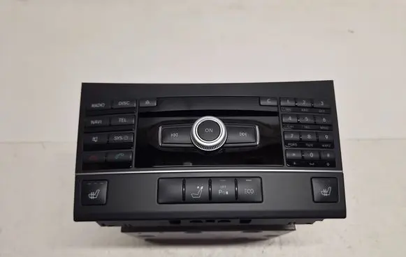 Mercedes-Benz E W212 Radio/CD/DVD/GPS head unit A2129018702 A2129020206