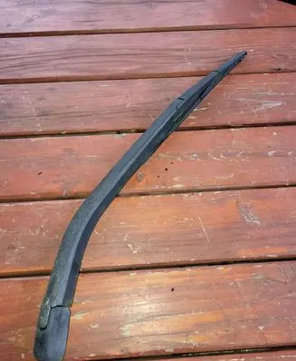 Peugeot 206 Rear wiper blade arm