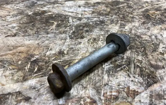 Jaguar XK - XKR Front suspension camber bolt 