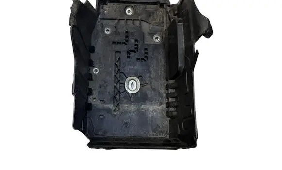 Battery box tray